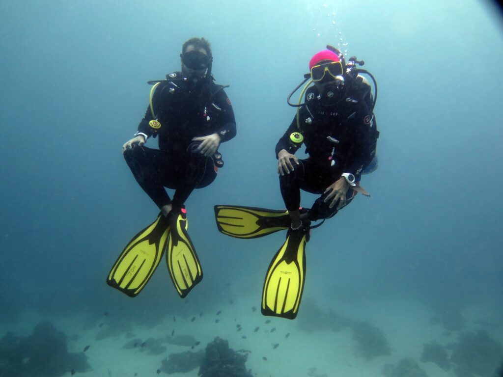 nice warm waters in philippines and nice coral reefs to enjoy as you learn how to dive