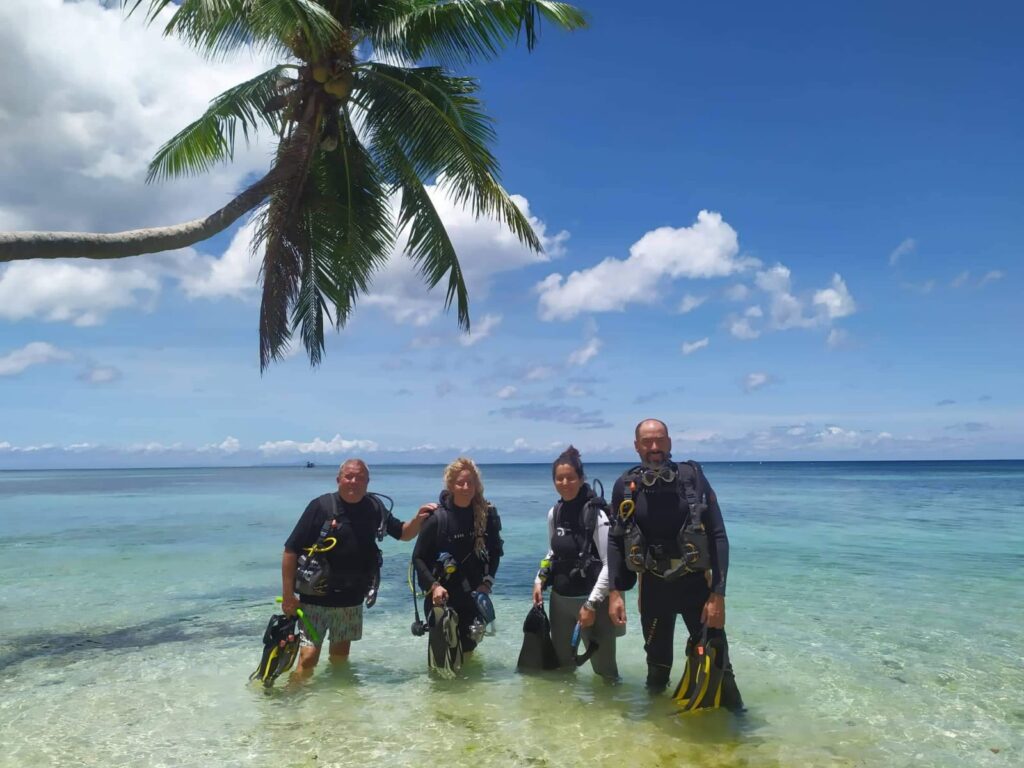 scuba diving with friends is more fun, come and join us in siquijor island philippines